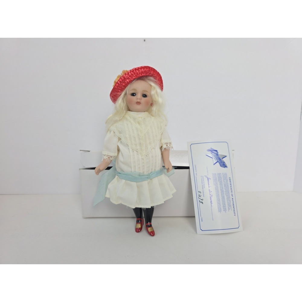 Premiere Collection Doll Jeannie Di Mauro Chassity 498/2000 7" w/ box porcelain